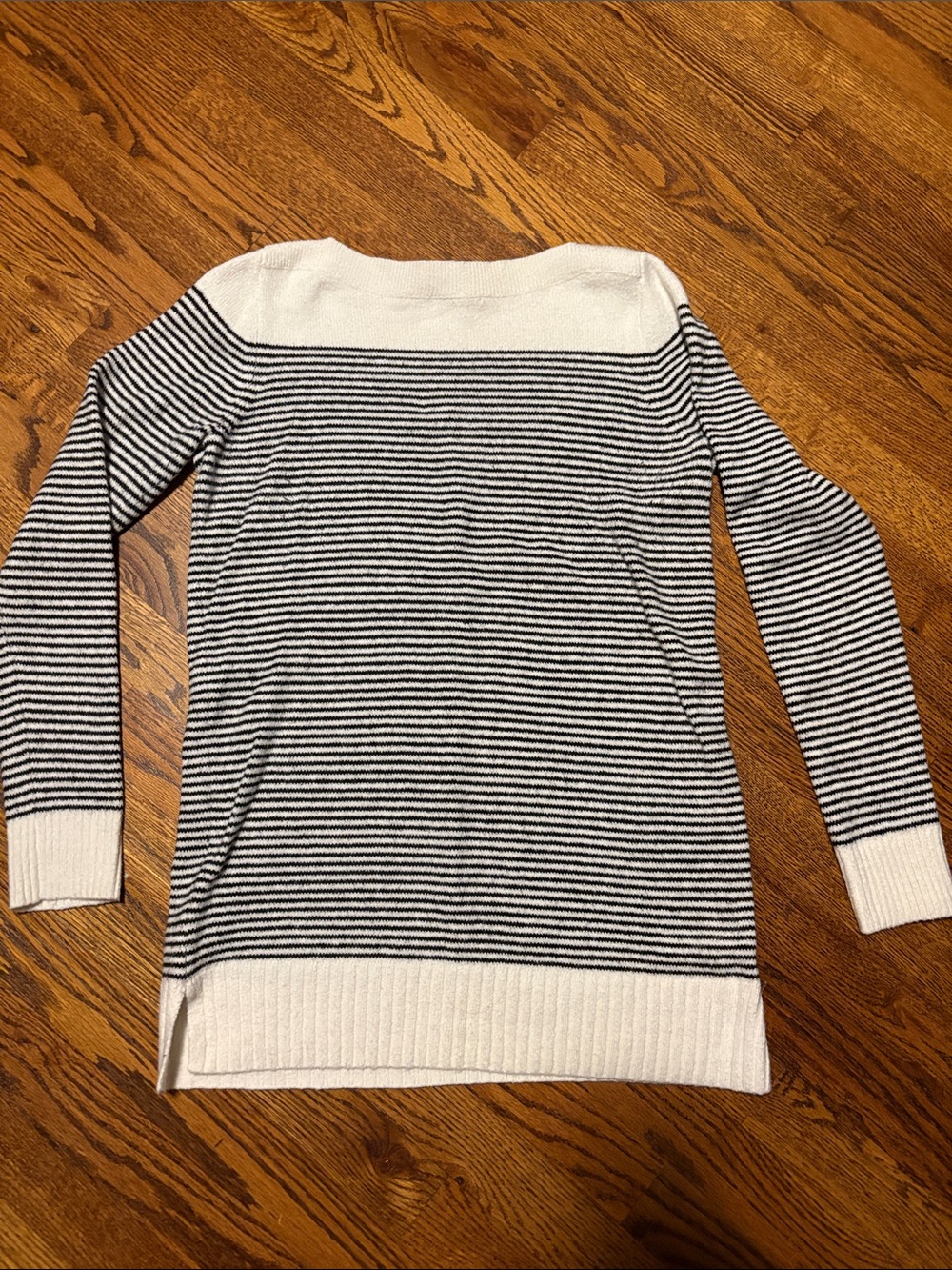 NWOT LOFT Black and White Striped Crewneck Sweater Medium
